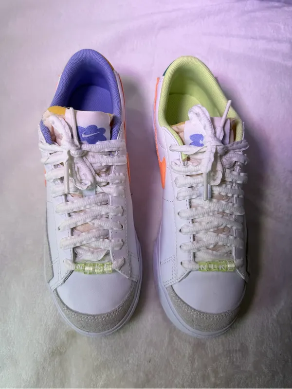 Nike Women’s White Sneakers with Peach Swoosh and Lavender Detail - Image 4