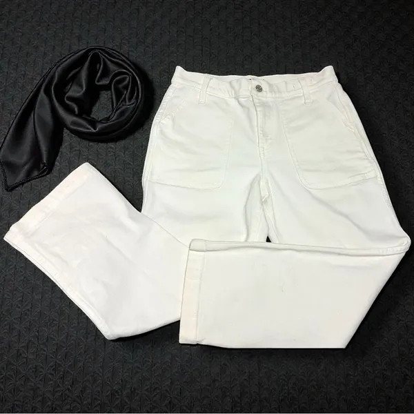 454 J.Crew | EUC White High-Rise Utility Straight Leg Crop Jeans (Size 27P) - Image 3