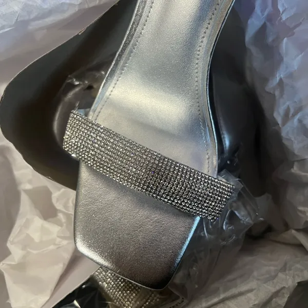 Marc fisher Angelo heel Sz 7M - Image 4