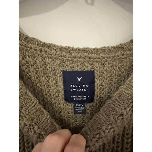 American Eagle Jegging Sweater – Size XL - Image 2