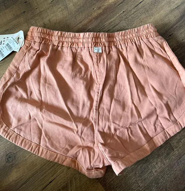 Billabong Shorts - Image 3