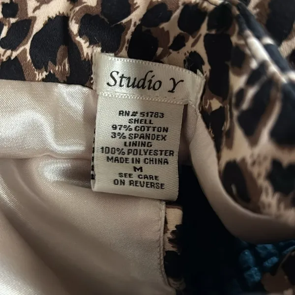 Y2K Cropped Button Front Halter Vest Top Sz M Leopard Animal Print Mob Wife - Image 5