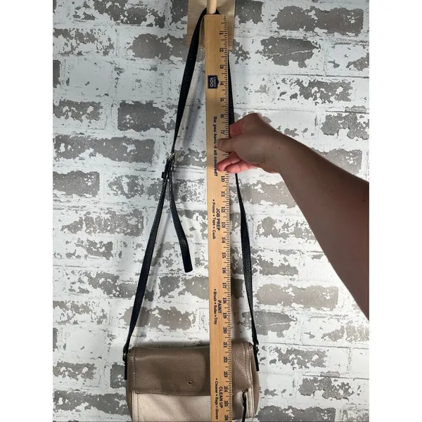 Kate spade | women crossbody leather purse two toned - Image 5