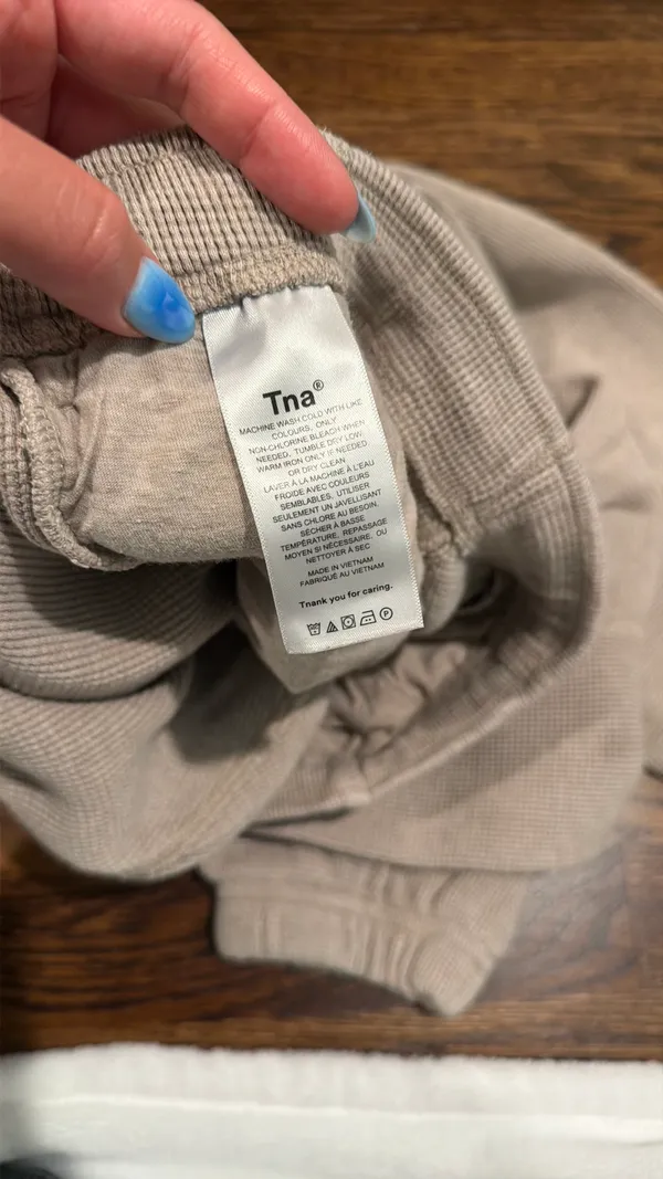 Aritzia TNA Sweatpants - Image 2