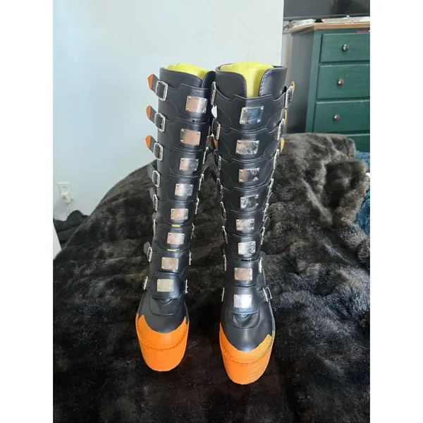 Punk goth platform silver buckles orange black size 8 boots - Image 3