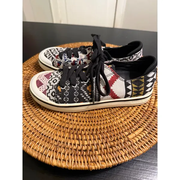 Keen Elsa Sneakers Womens 7 Multi Color Geometric Tapestry Low Top Lace Up Shoes - Image 3