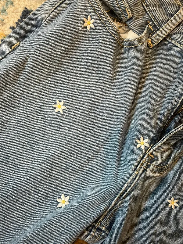 PacSun Flower Jeans - Image 3