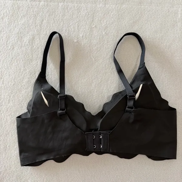 Women's Black Bra Size Large #260584 - Image 3