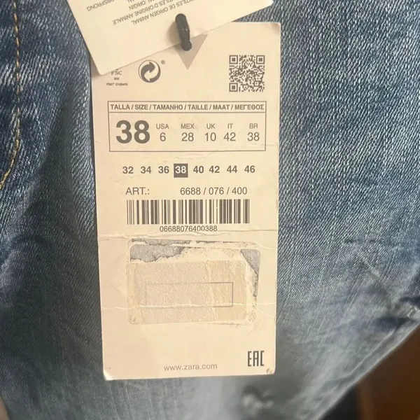 ✨Zara Mid Rise Skinny Ankle Sz 6 Jeans Raw Hem Dark Wash Distressed Destroyed✨ - Image 9