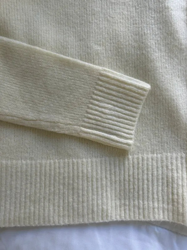 Abercrombie Sweater - Image 4