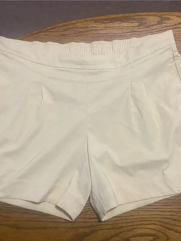 Nike  Dri-FIT Pale Yellow - Image 3