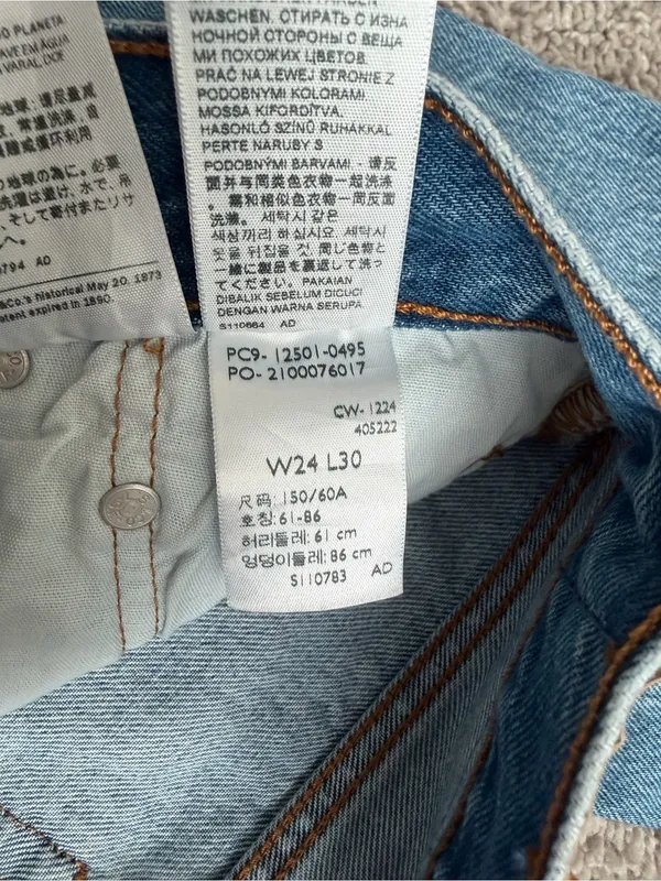 Levi's 501 Women’s High-Rise Straight Leg Jeans - Image 6