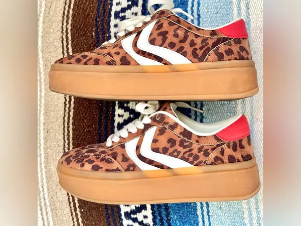 Madden Girl Madden NYC Women’s Leopard Print Platform Sneakers - Image 6