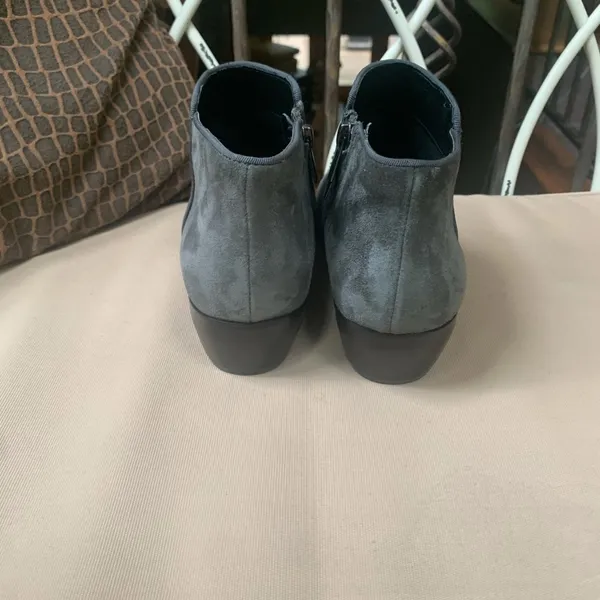 Sam Edelman‎ Petty Suede Ankle Boot Gray Size 7.5 - Image 5
