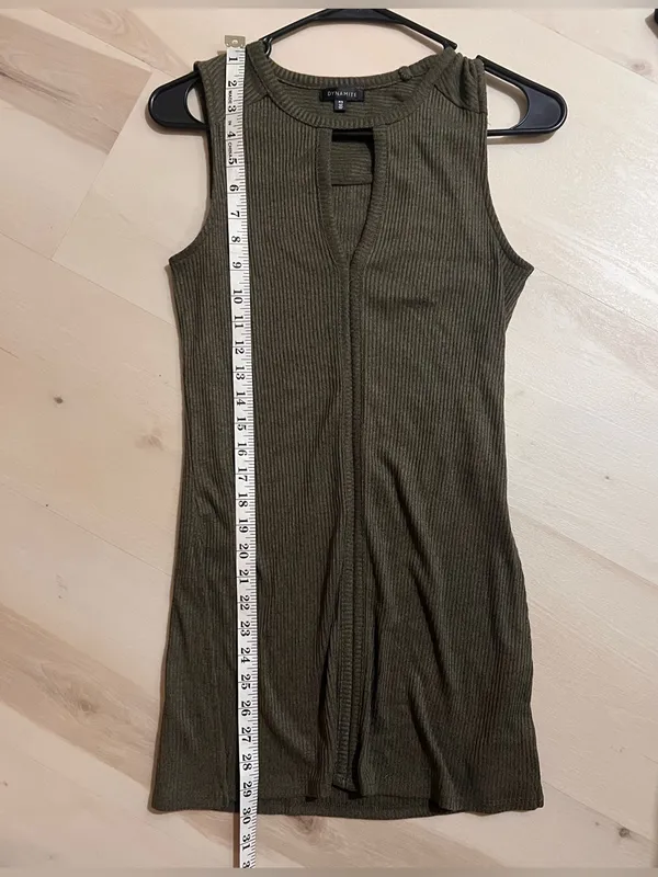 Dynamite Women Petite Small Fall Olive Green Ribbed Knit Sleeveless Tunic Top - Image 7