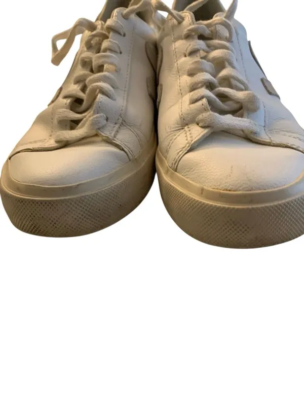 Veja Campo women's sneakers size 8 - Image 4