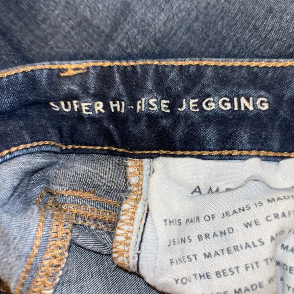 American Eagle Skinny Jeans - Image 7