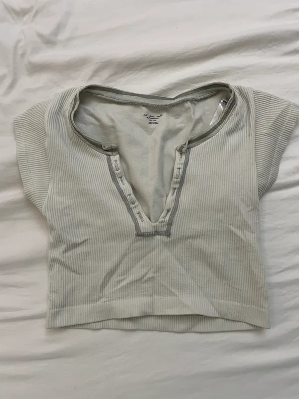 Urban Outfitters Seamless Crop Top - Image 2