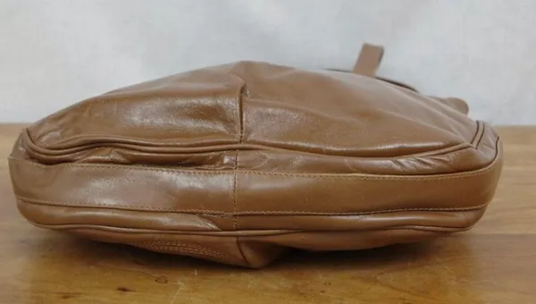 Vintage Italian Made Brown Leather Tote Style Embroidered Shoulder Bag - Image 4
