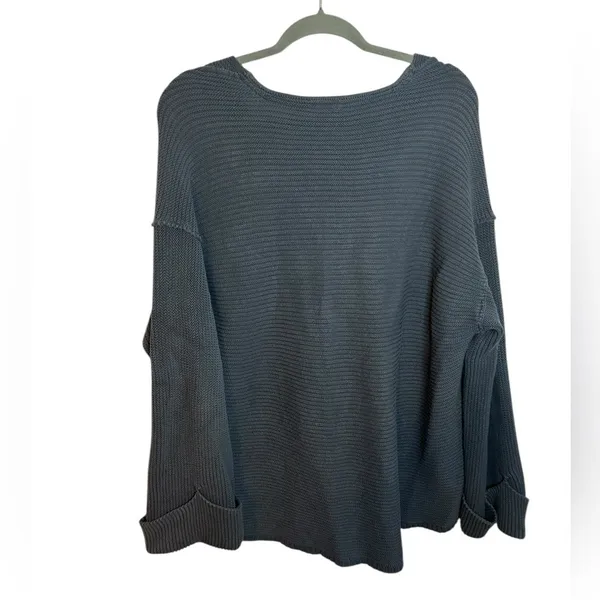 Free People La Brea V-Neck Blue Gray Sweater - Image 4