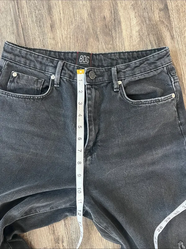 BDG Urban Outfitters Black Flare Leg Raw Hem Crop Women’s Jeans, size 29 ^ - Image 6