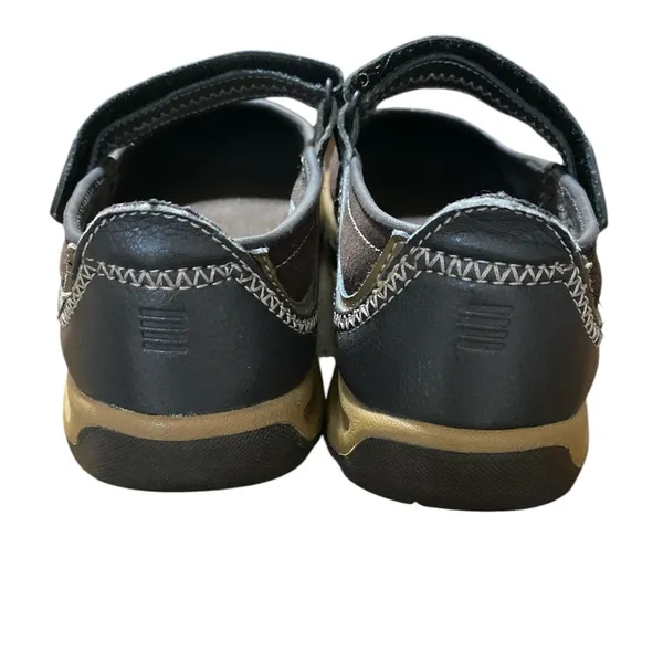 Lands End Mary Jane’s size 8 1/2 leather - Image 3