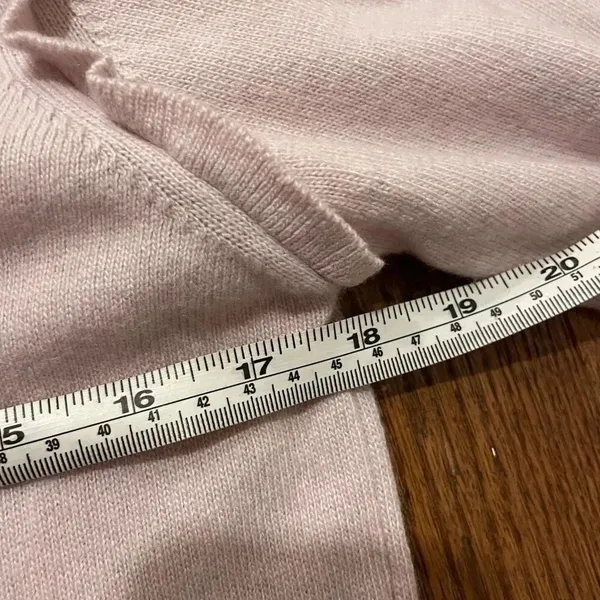 Benedetta B pink ruffle shoulder merino wool cashmere blend sweater M - Image 10