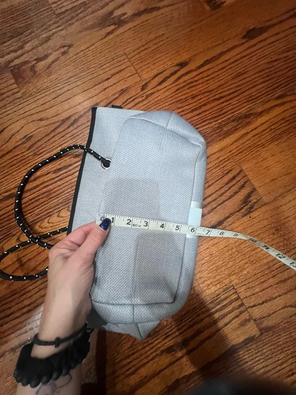 Silver gray with white strip tote - Image 4