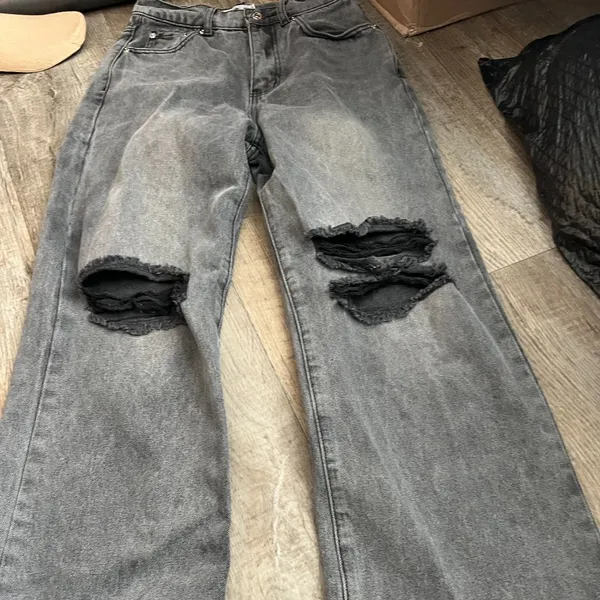 Adika‎ black distressed jeans size small - Image 3