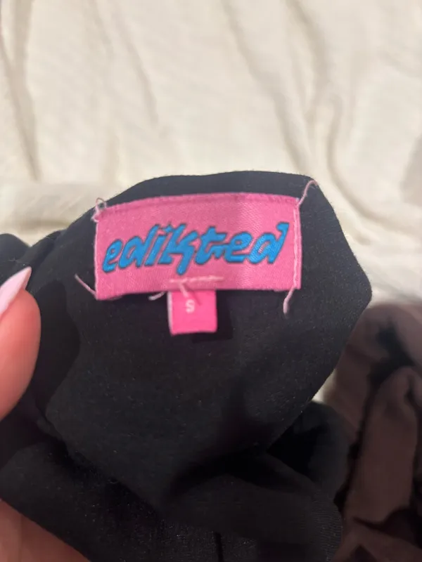 Black Edikted Crop Top - Image 5