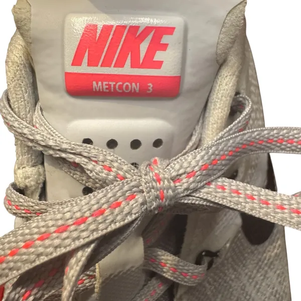 Nike Metcon 3 Shoes Womens Size 8.5 Gray Red‎ Training Sneakers 849807-008 - Image 3