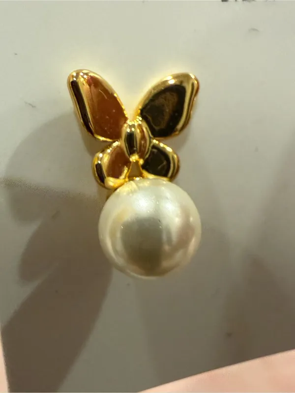 kate spade |♠️| Gold Plated Butterfly & Pearl Stud Earrings | Small - Image 2