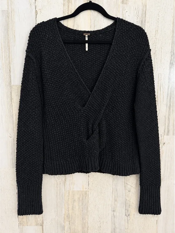 Free People Women’s XS Black Wrap Tie Front Chunky Knit Cropped Sweater - Image 2