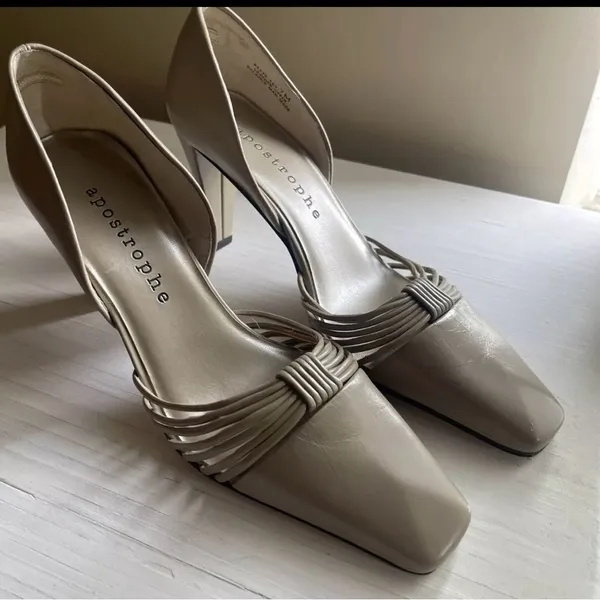 Apostrophe vintage leather upper pointed - toe pumps heels 7 U.S size tan - Image 8