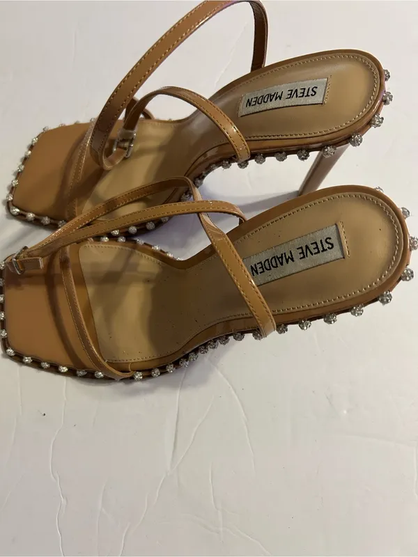 Steve Madden Tan Crystal-Trim Strappy Square-Toe Sandals - Image 4