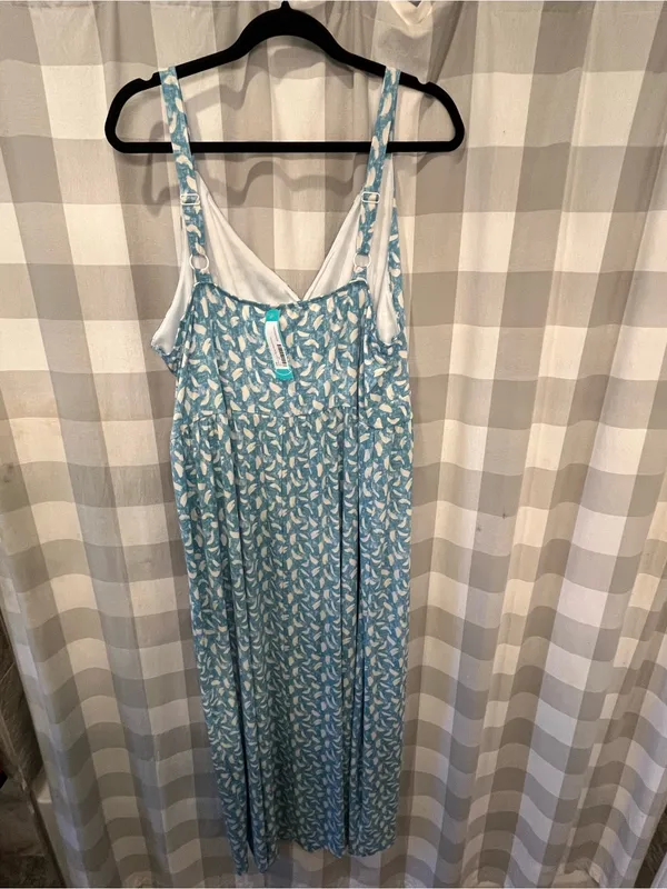 Gilli Blue and White Printed Wrap Maxi Dress - Image 5