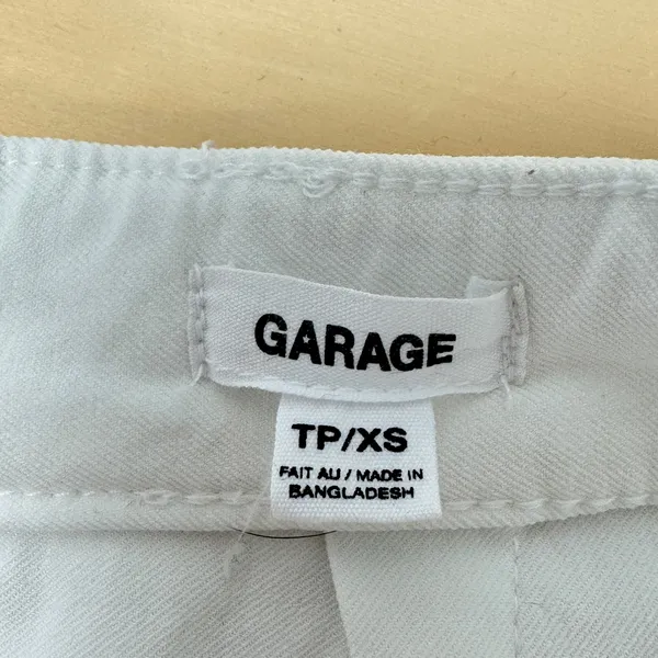 Garage White Mini Skirt Front Slit Back Zip Size XS 100057459 Stretch Summer - Image 5