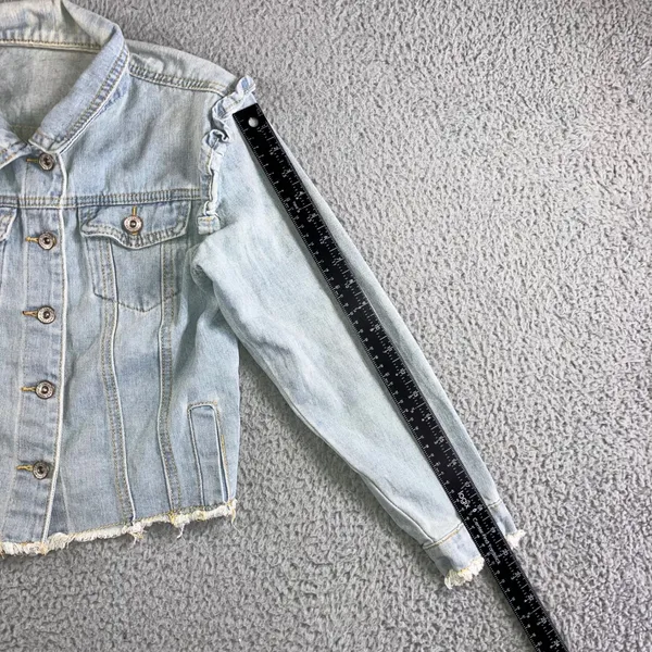 Ruffle Shoulder Denim Jacket Women S Light Wash‎ Raw Hem Cropped Western Spring - Image 11