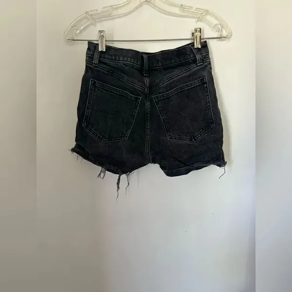Abercrombie & Fitch High Rise 4" Denim Short Size 00 Black Distressed - Image 7