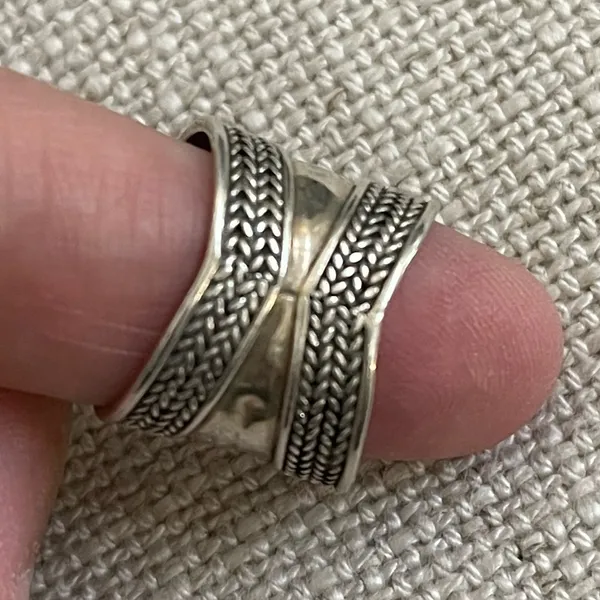 Vintage Sterling Silver Ring with stone unsigned - Image 3