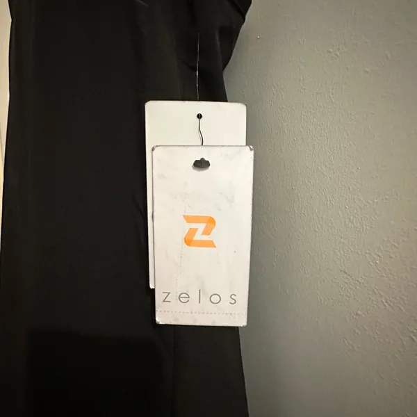 Zelos Activewear A line dress with built in shorts Size Large NWT - Image 8
