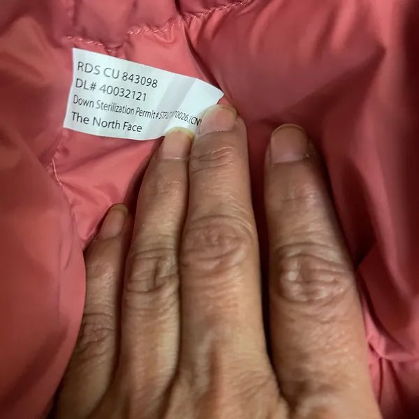 The North Face Pink Puffer Jacket 550 - Image 6