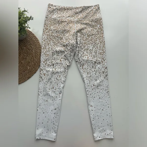 ZYIA White Stay Gold Hi Rise Leggings Sz‎ 8-10 - Image 2