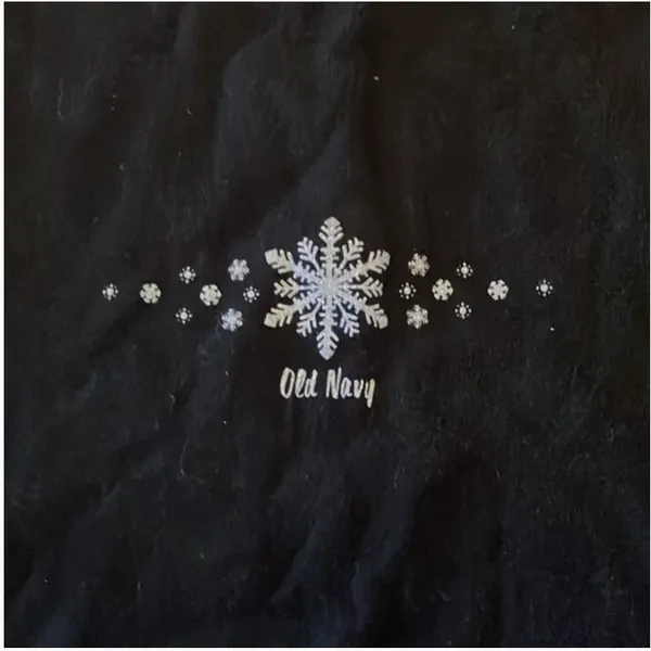 Old Navy Vintage Black Snowflake Long Sleeve Size Small - Image 2