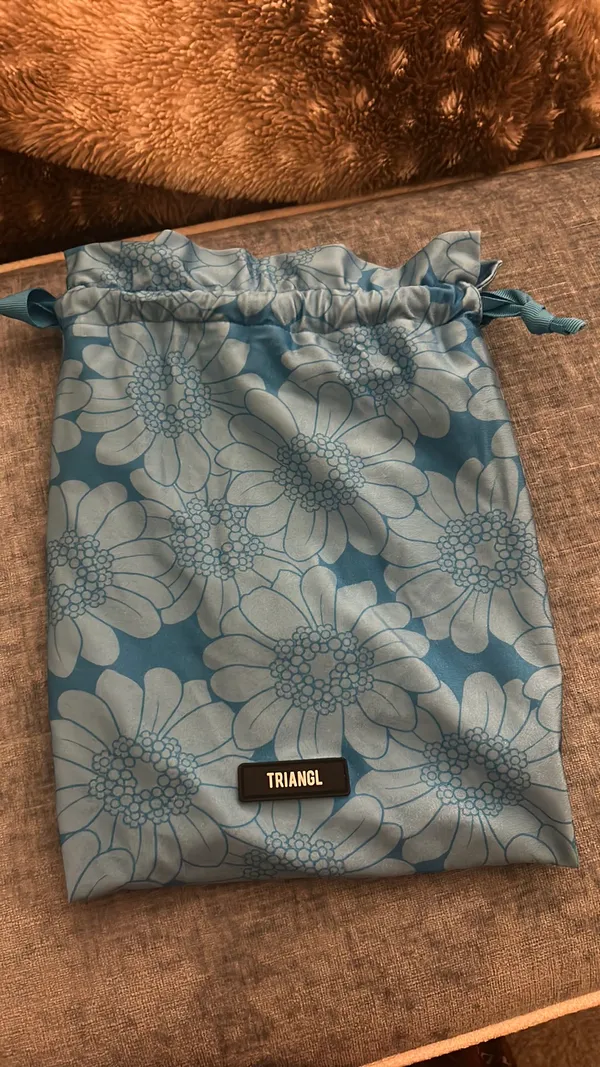 Triangl - Image 9