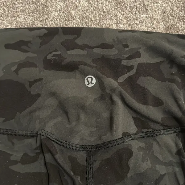 ⭐️LULULEMON ALIGN LEGGINGS CAMO - Image 4