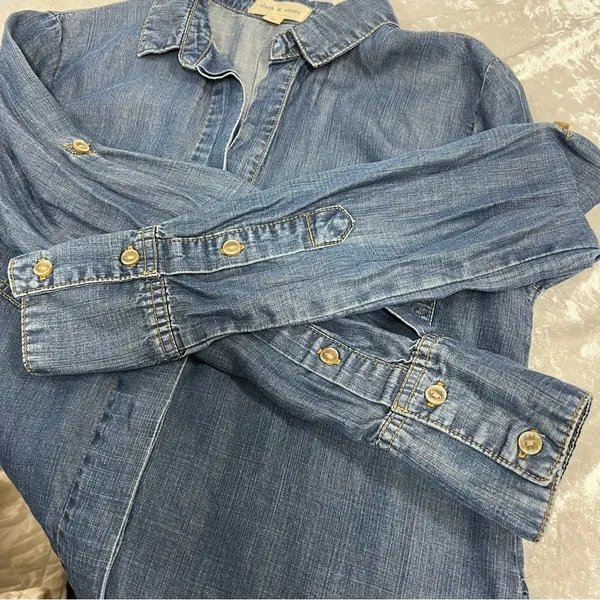 Cloth & Stone xs Denim Shirt Tencel Button Down top long sleeve - Image 11