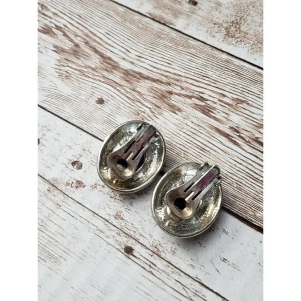 Vintage Clip On Earrings Black Center Oval Fancy Two Tone Halo - Image 3