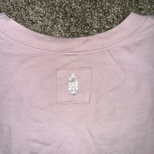 FP Movement Crop Top Womens Medium Pink Excellent Puff Sleeve Crossover Hem - Image 4