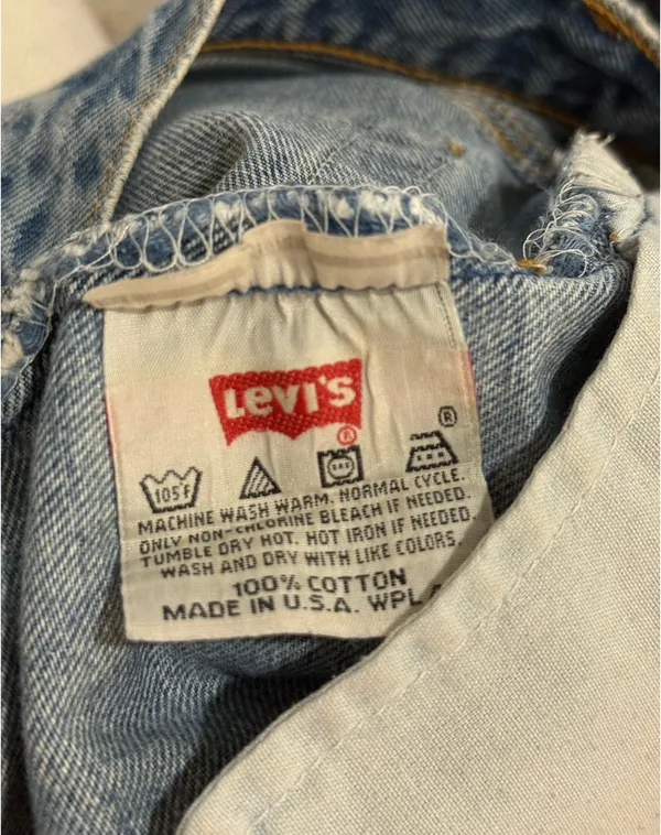 Levi’s Denim 501 Shorts Distressed Women’s 29" - Image 5